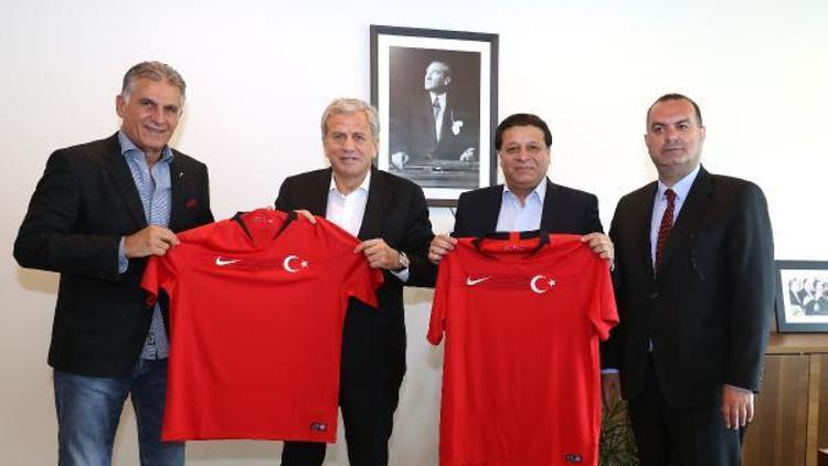 Demirörenden İrfan Fidana ziyaret...İran Futbol Federasyonu delegasyonu İstanbula geldi