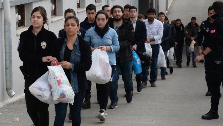 Adanada gözaltına alınan 31 PKK yandaşı adliyede