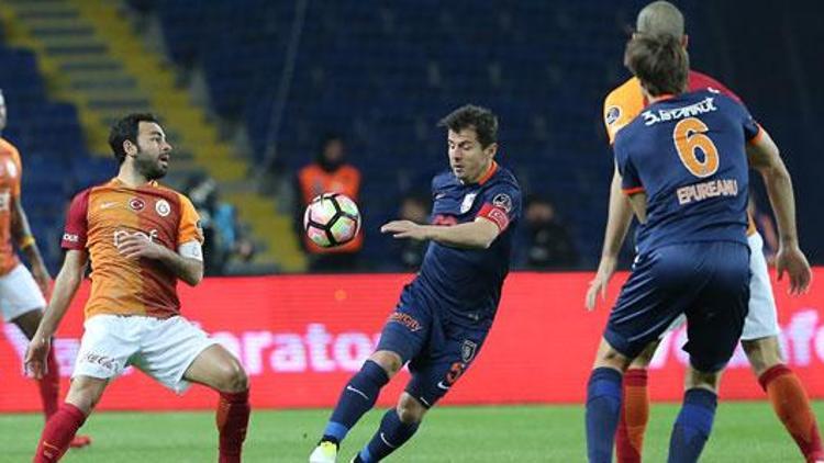 Galatasaray ve Medipol Başakşehir maçı hiç bu kadar önemli olmamıştı