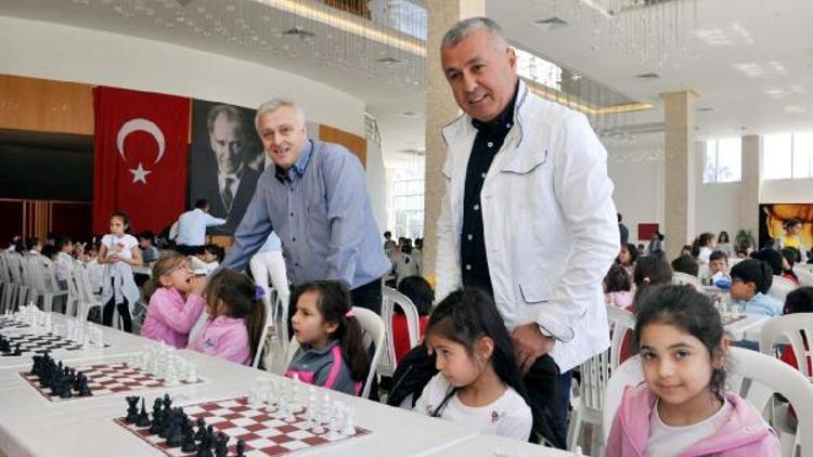 Manavgat Belediyesinden satranç turnuvası