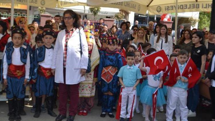 Salihlide yerli tohum ve fide şenliği