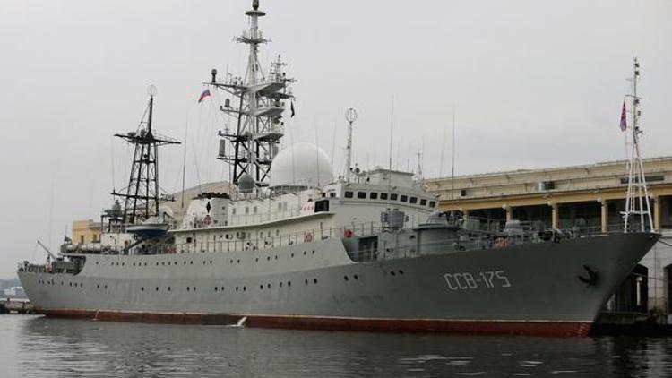 Son dakika Rusya doğruladı Rus gemileri askeri üssünü terk etti