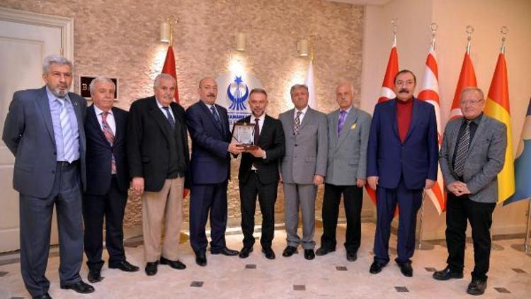 Emekli polisler, Başkan Ertürk’ü ziyaret etti