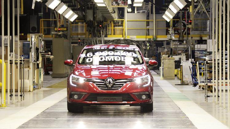 Renault, ilk elektrikli otomobilden sonra ilk hibrit motoru ve modelini de Türkiye’de üretiyor
