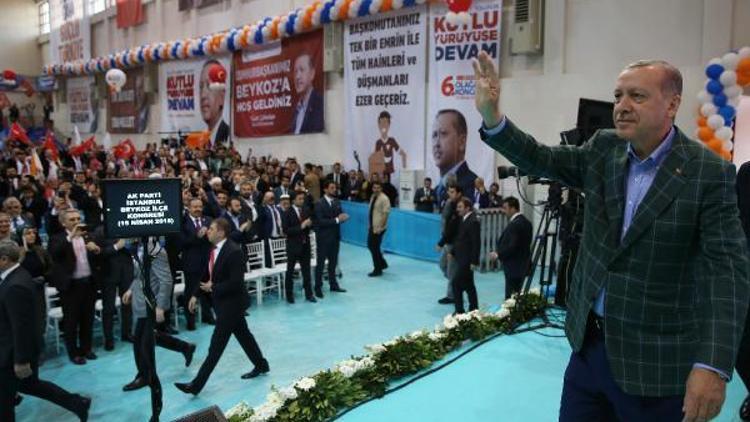 Erdoğan: FETÖnün sosyal medya terörizmine asla boyun eğmedik