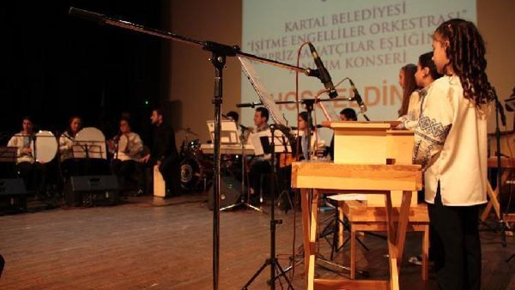 Kartal’da  ‘İşitme Engelliler Orkestrası’  konser verdi