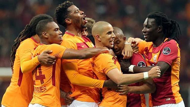 Galatasaray maç sonu Başakşehire gönderme