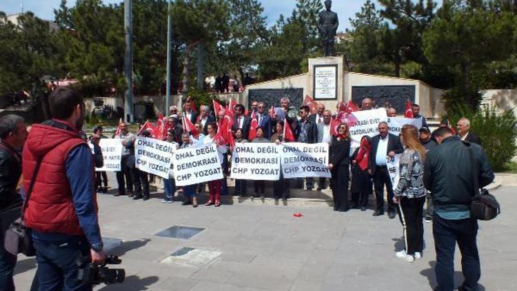 Yozgatta CHP il yönetimi oturma eylemi yaptı