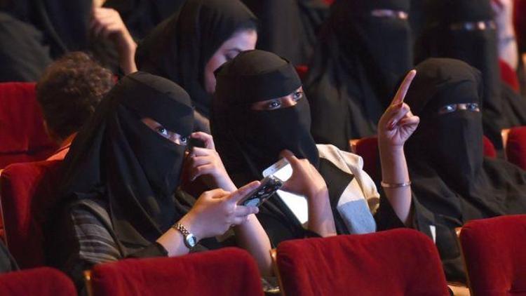 Suudi Arabistanda yeniden açılan sinemalar ve sosyal dönüşüm