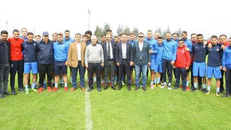 Trabzonspor’da yöneticiler 1461 Trabzon’u ziyaret etti