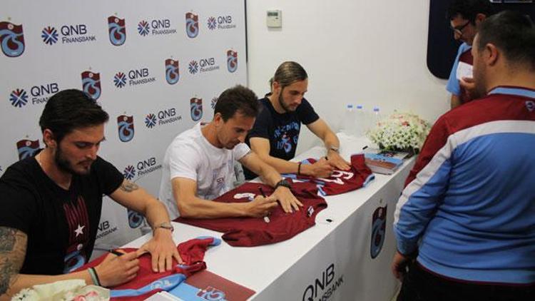 Trabzonspor’da Okay, Yusuf ve Pereira imza gününe katıldı