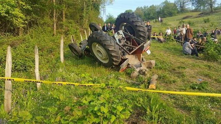 Kullandığı traktörün altında kalan çiftçi öldü