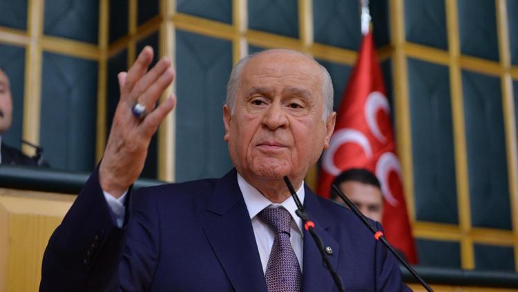 Son dakika: Bahçeli ilk mesajlarını Twitterdan verdi