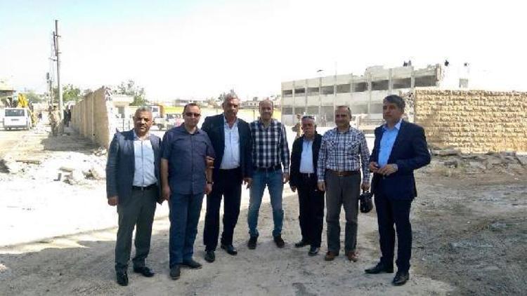 Kaymakamlar ve belediye başkanları Afrin’de inceleme yaptı