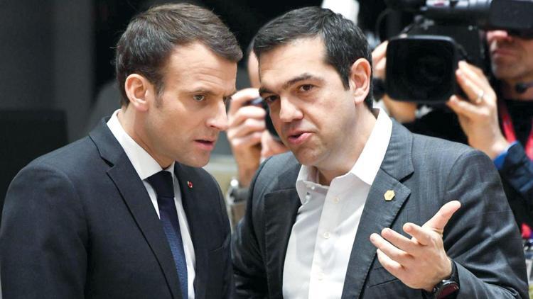 Macron’dan Atina’ya 2 kiralık fırkateyn