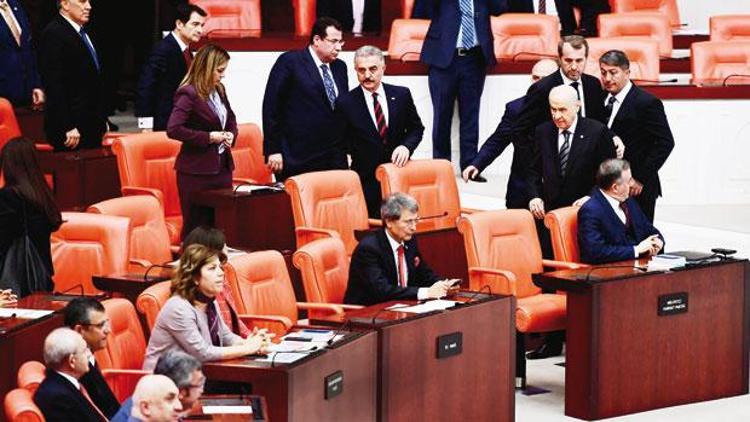 MHP ve İYİ Parti’nin yer kavgası