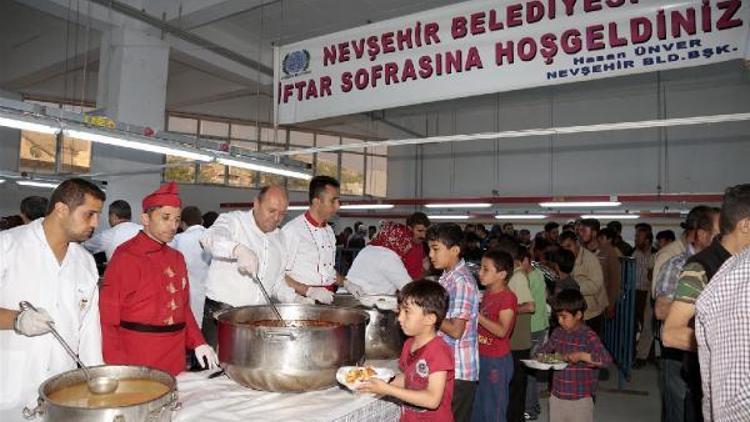 Nevşehirde her gün 1 beş yüz kişiye iftar verilecek