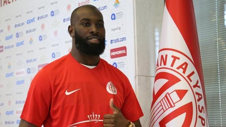 Antalyasporlu golcü Doukara: Trabzonspor’u yenmek istiyoruz