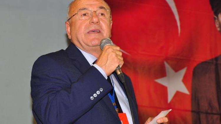 CHP İzmirde iki ilçe başkanı istifa etti