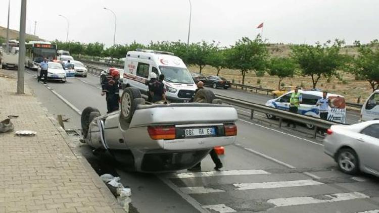 Şanlıurfa’da otomobil devrildi: 4ü çocuk 7 yaralı