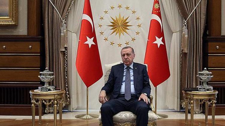 Cumhurbaşkanı Erdoğanın adaylığı için dilekçe imzaya açıldı