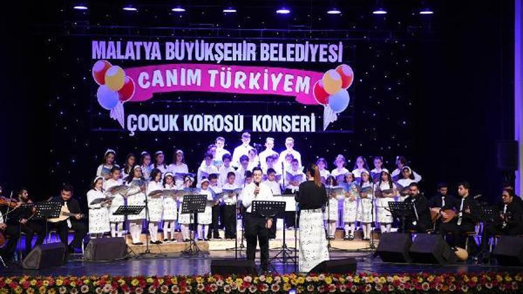 Miniklerden Canım Türkiyem konseri