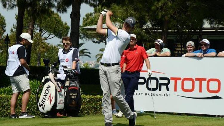 Golfte Turkish Airlines Challenge devam ediyor