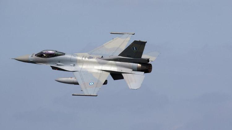 Yunanistan’dan acil karar  F-16’lar  modernize edilecek