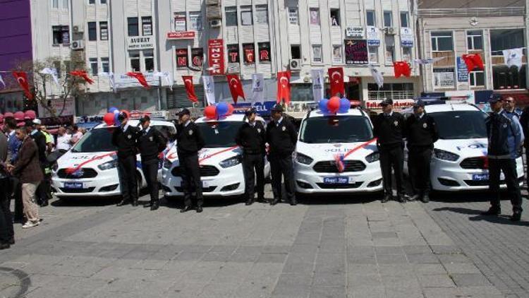 Esenler Belediyesi’nden emniyete polis aracı desteği