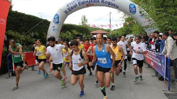 Pazar sabahına Halk Koşusu’yla uyandılar