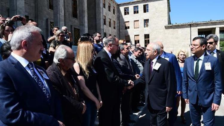 Kılıçdaroğlu, eski milletvekili Musa Ateşin cenaze törenine katıldı