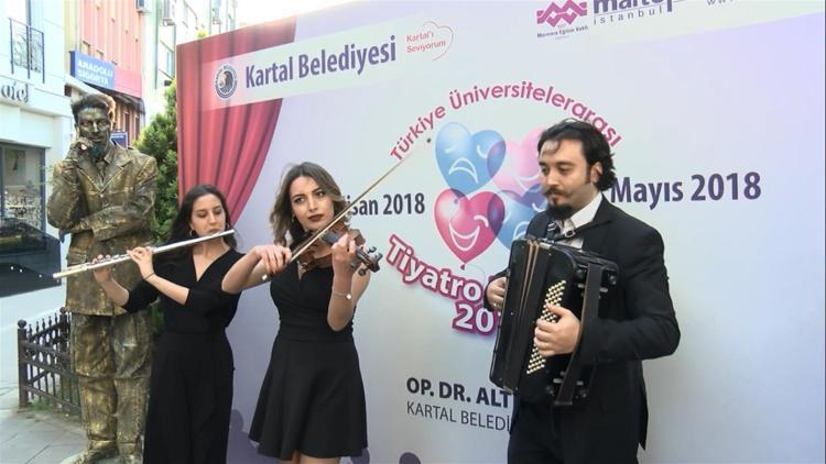 Üniversitelerarası tiyatro festivali başladı