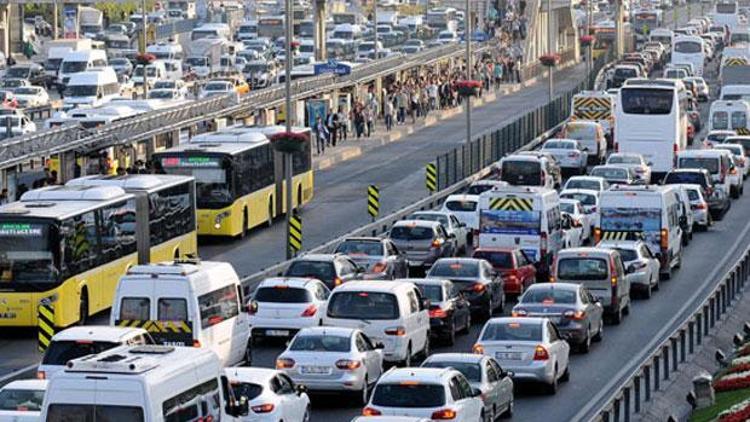 1 Mayısta İstanbulda hangi yollar trafiğe kapanacak