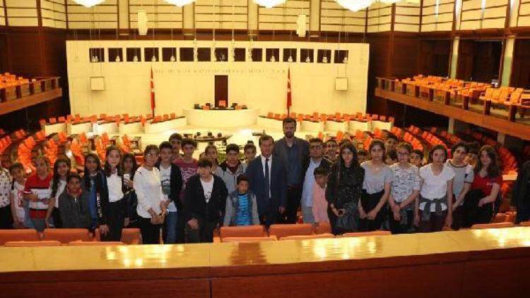 Pazarcık Belediyesi Çocuk Meclisi üyeleri Ankarayı gezdi