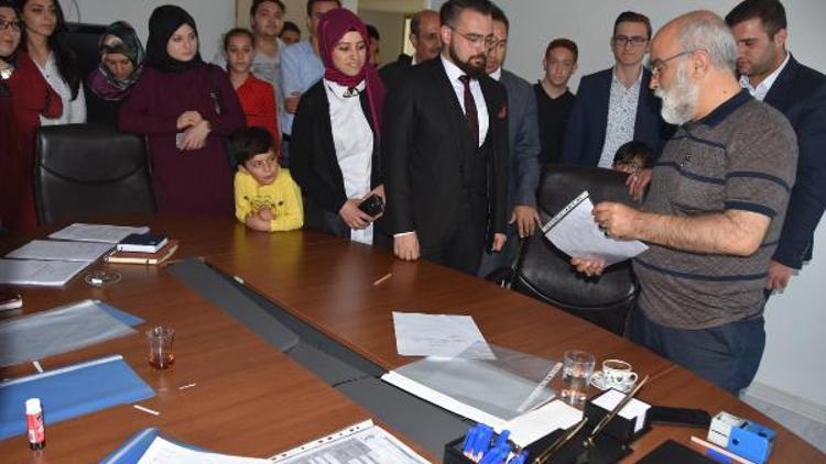 AK Parti İzmir için 205 başvuru