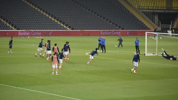 Fenerbahçe statta antrenman yaptı (FOTOĞRAFLAR)
