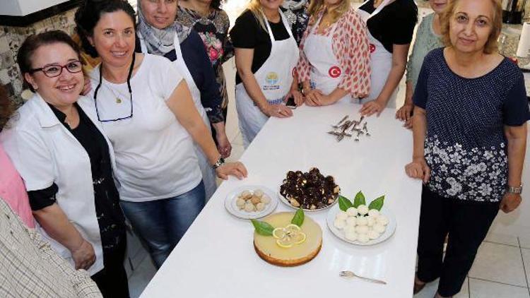 Adanalı kadınlara aşçılık ve pastacılık kursu