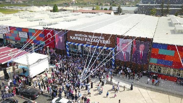 Başbakan Yardımcısı Çavuşoğlu, Bozüyükte Kapalı Pazar Yerinin açılışını yaptı