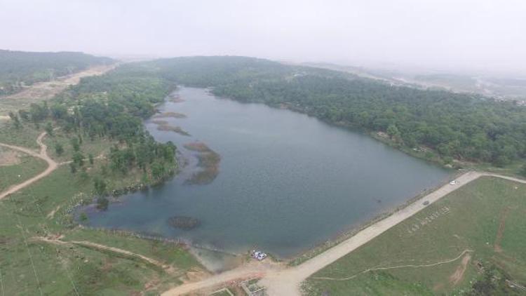 ek fotoğraflar// İSKİ barajlardaki  buharlaşmayla gelen su kaybının önlenmesi için düğmeye bastı