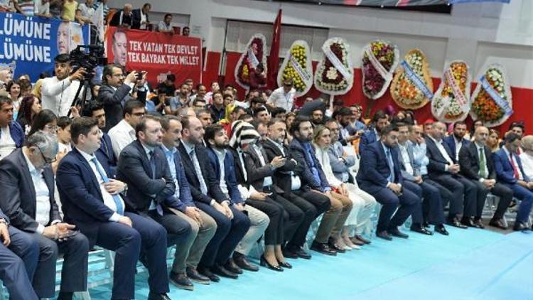 AK Partide gençlere İnan başkanlık edecek