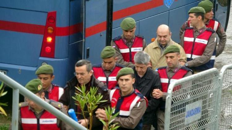 Donanma Komutanlığındaki darbe girişimi davasına yeniden başlandı