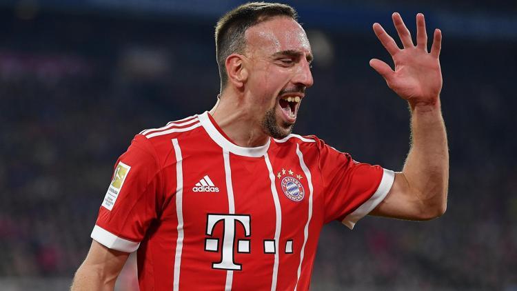 Bayern Münih, Riberyin Sözleşmesini 1 Yıl Uzattı