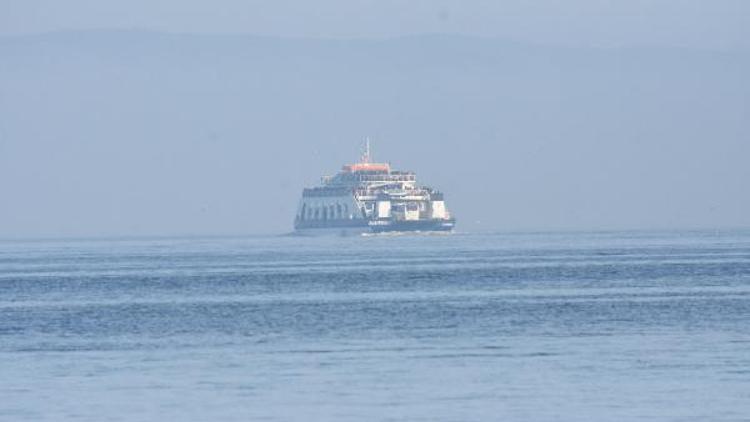 Çanakkale Boğazı, sis nedeniyle transit gemi geçişlerine kapatıldı