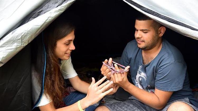Üniversiteli 1500 genç, İnciraltına çadır kuracak