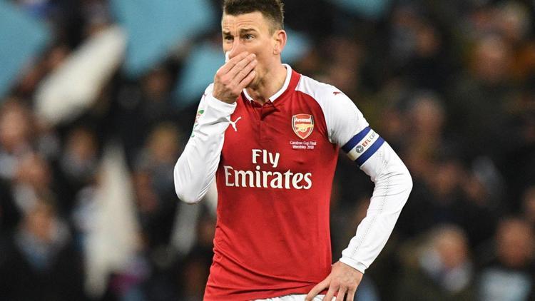 Arsenale Laurent Koscielny şoku 6 ay yok