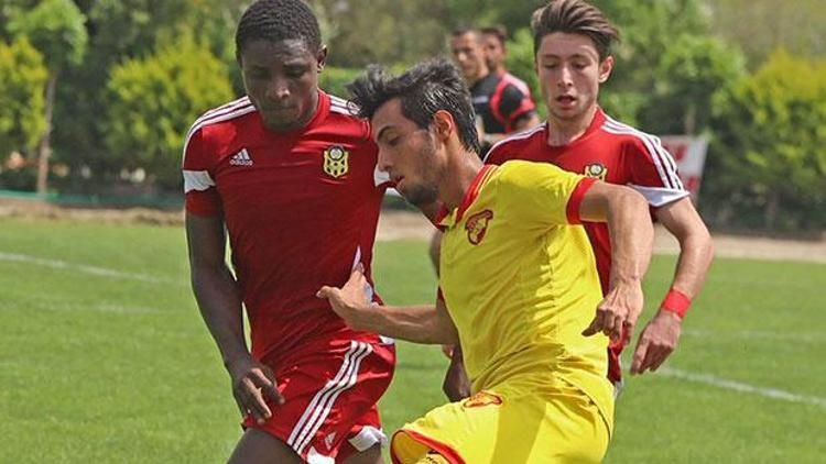 U21 maçında fair play örneği