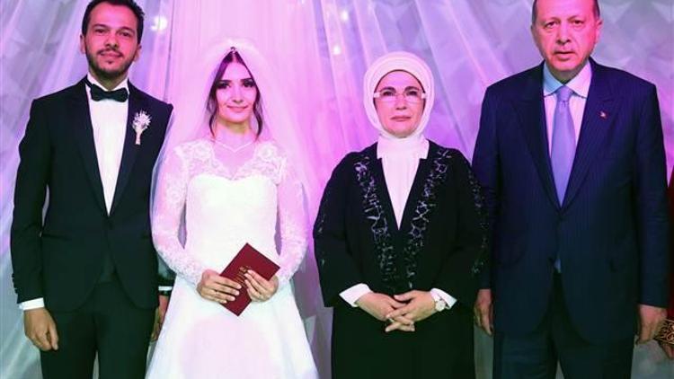 Cumhurbaşkanı Erdoğan nikah şahidi oldu