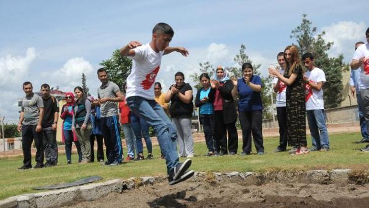 Özel öğrenciler birincilik ter döktü