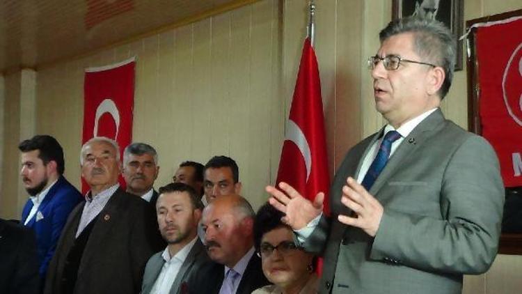MHPli Aycan: Genel Başkanımızın sırtında bıçaklanmadık yer kalmadı