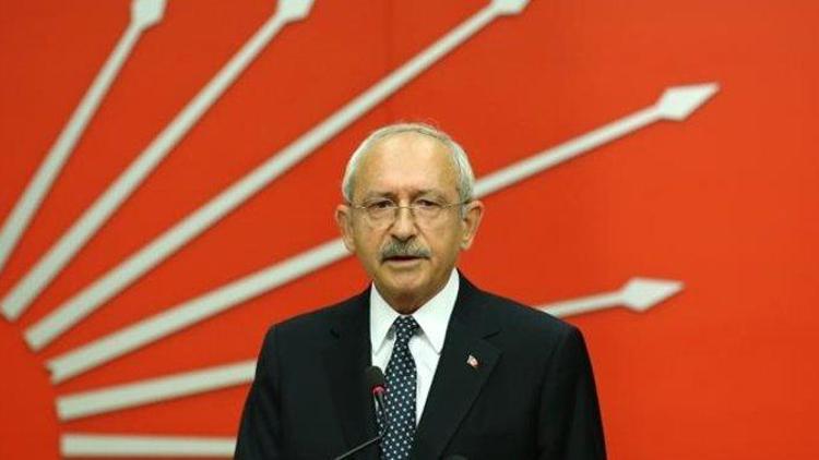 Kılıçdaroğlu, Türkiye Kupasını kazanan Teleset Mobilya Akhisarsporu kutladı
